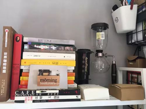 http://7xo6kd.com1.z0.glb.clouddn.com/upload-ueditor-image-20170607-1496822325160064185.jpg