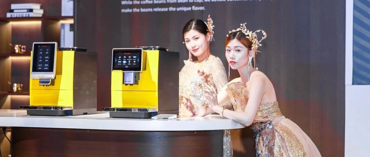 茶飲的創(chuàng)新 我們?cè)谝粓?chǎng)發(fā)布會(huì)中看見了……