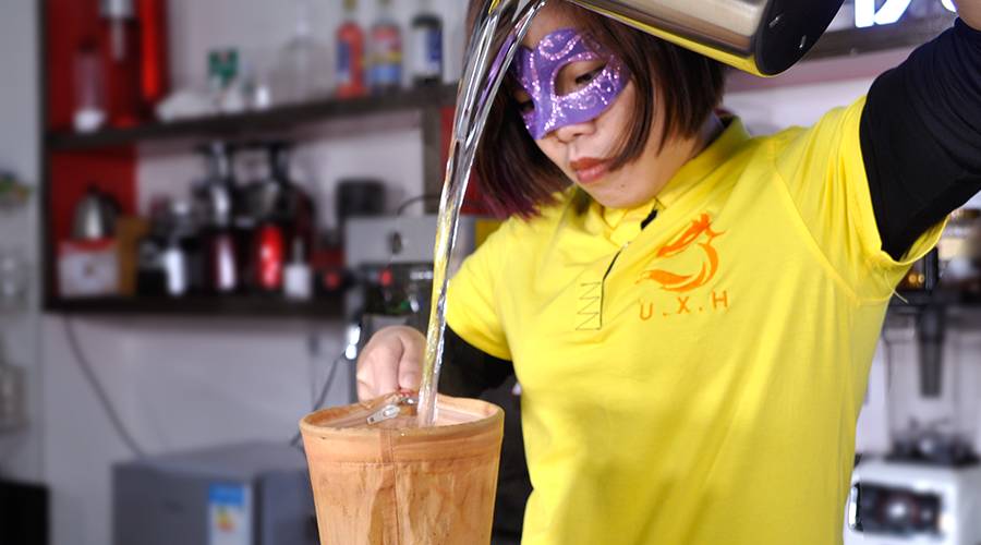 不山寨的品牌去年開了 家店，港式奶茶的配方也被公開了