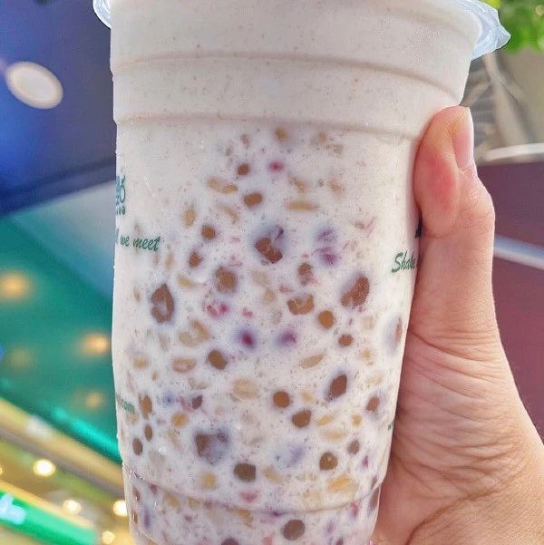現(xiàn)在的奶茶，怎么越來越像一杯八寶粥？