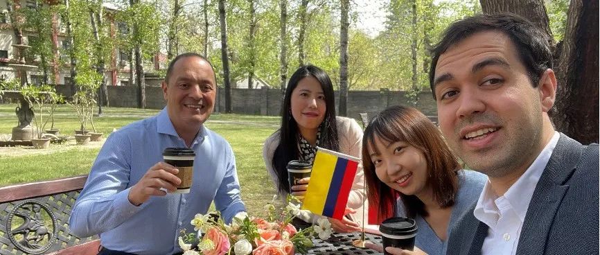 不只椰云出圈，瑞幸的SOE天堂莊園竟引來了哥倫比亞大使？
