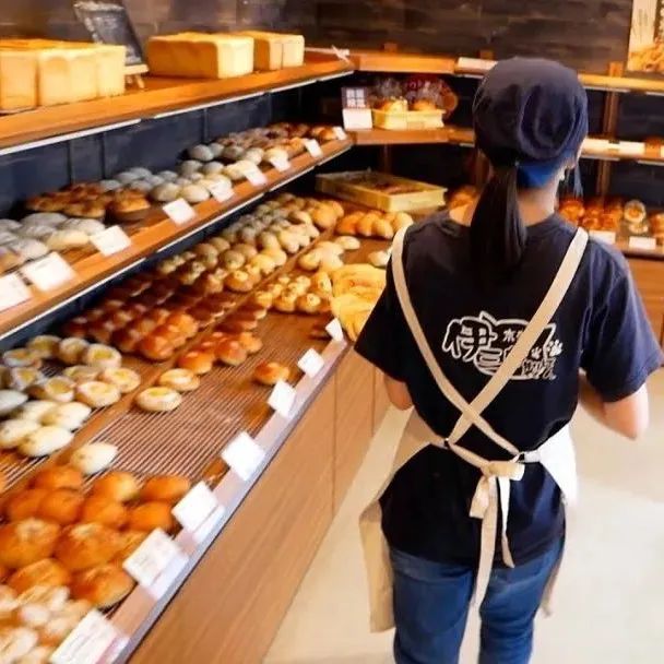 扎扎實實，產(chǎn)品為王——京都伊三郎面包住吉店（已打包·可下載）